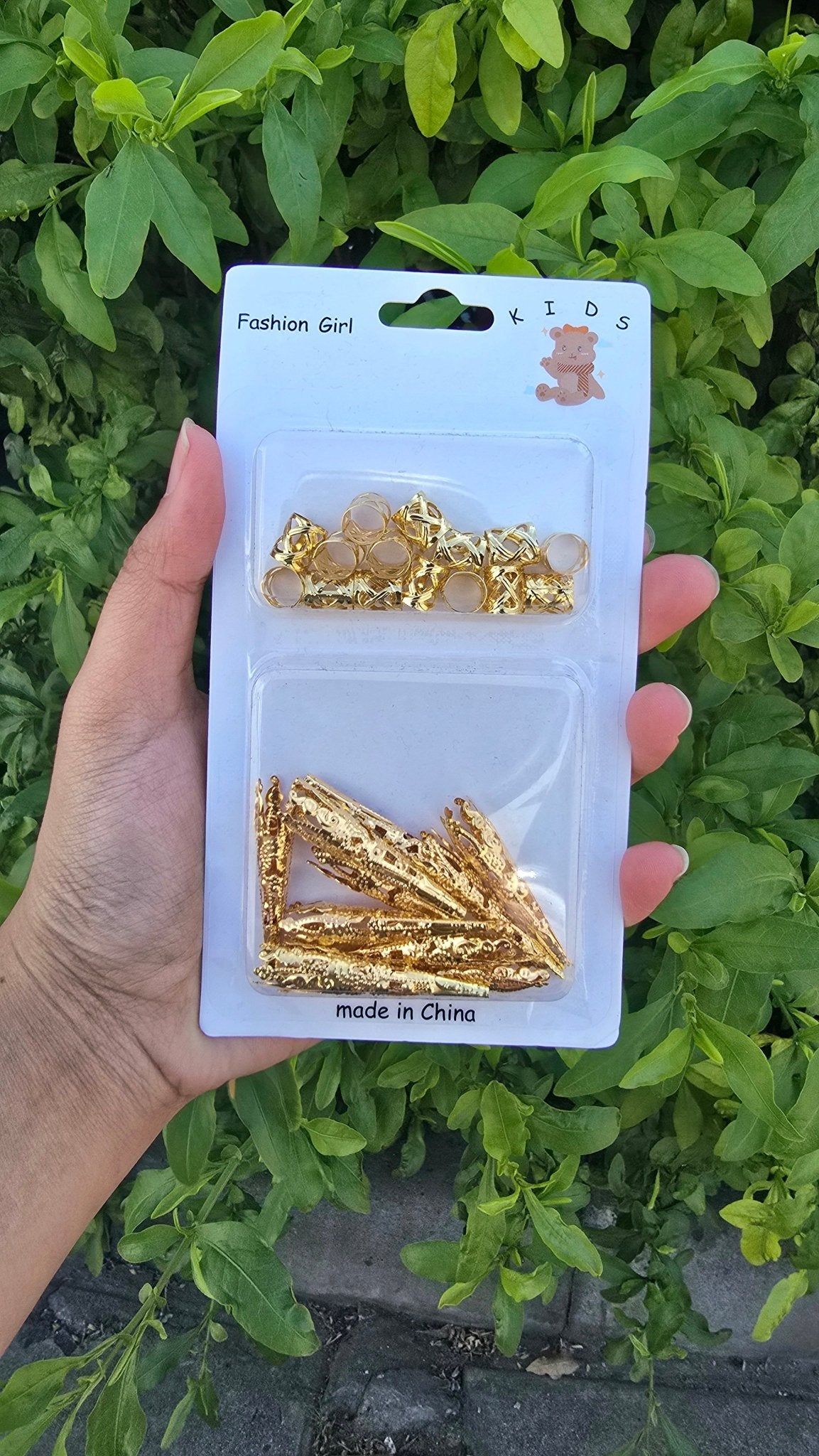 Hair Accessories Set – Stylish Clips, Bands & Essentials