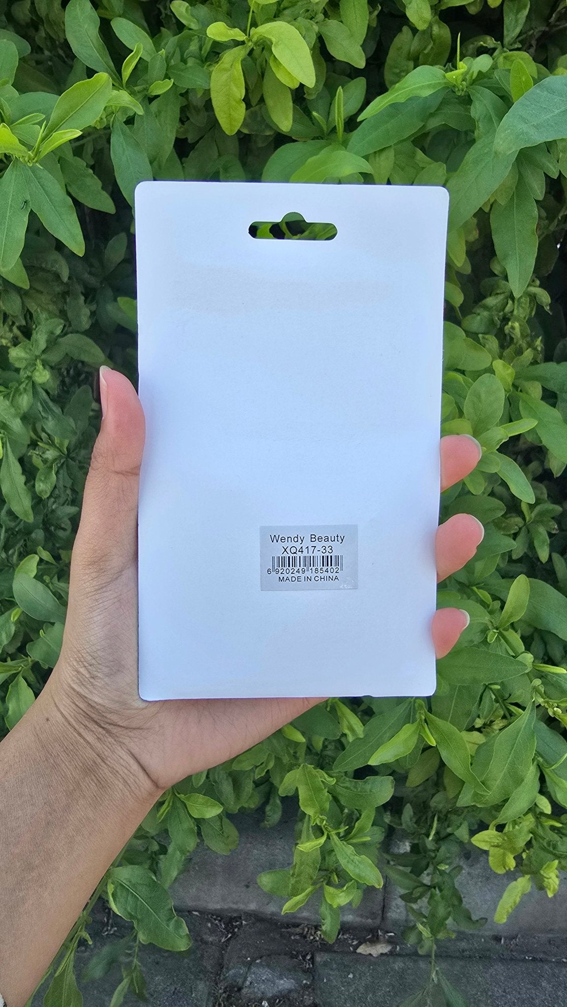 Hair Accessories – Stylish Clips, Bands & Hair Styling Essentials