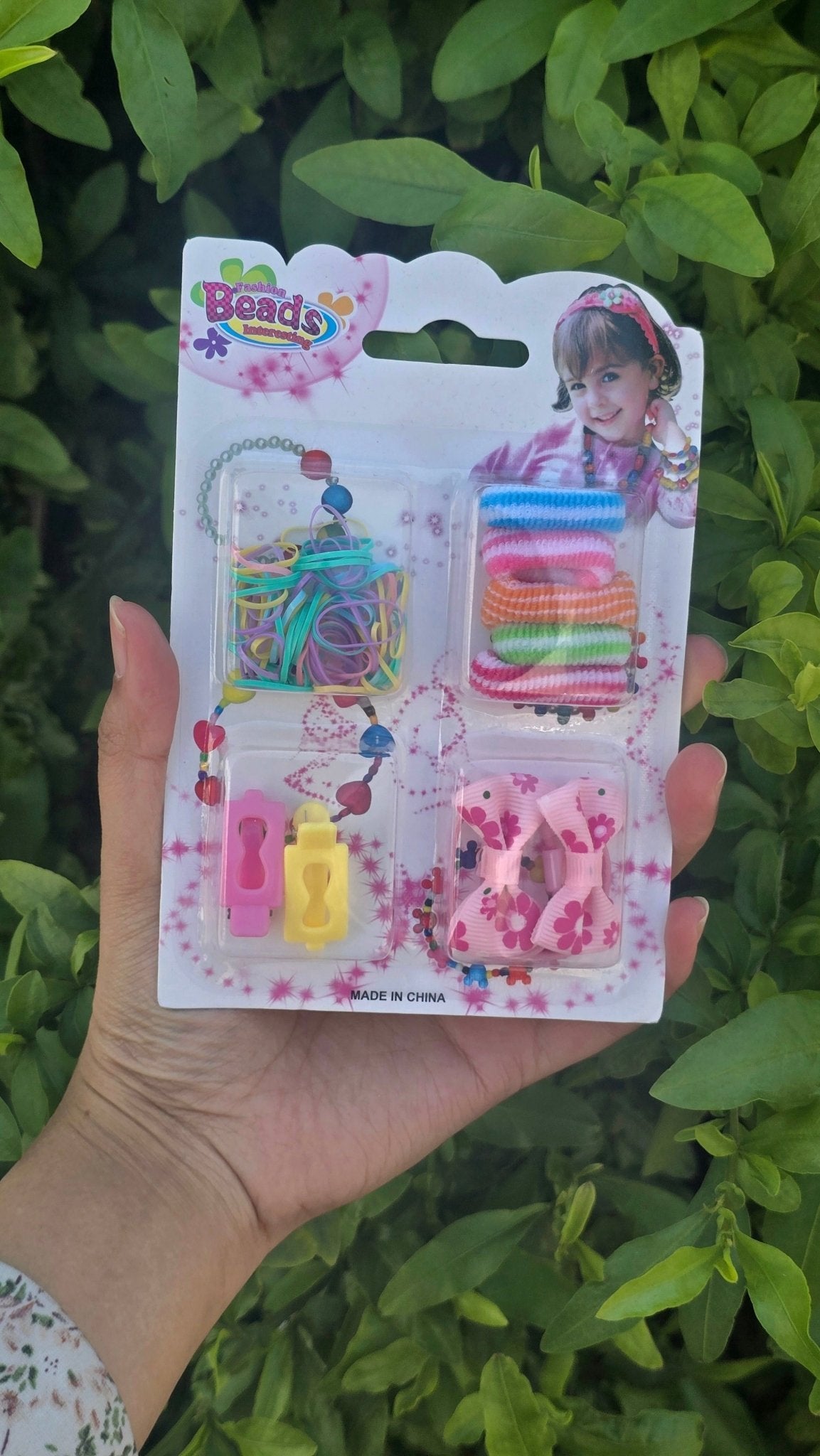 Hair Ties & Clips Set – Everyday Styling Essentials