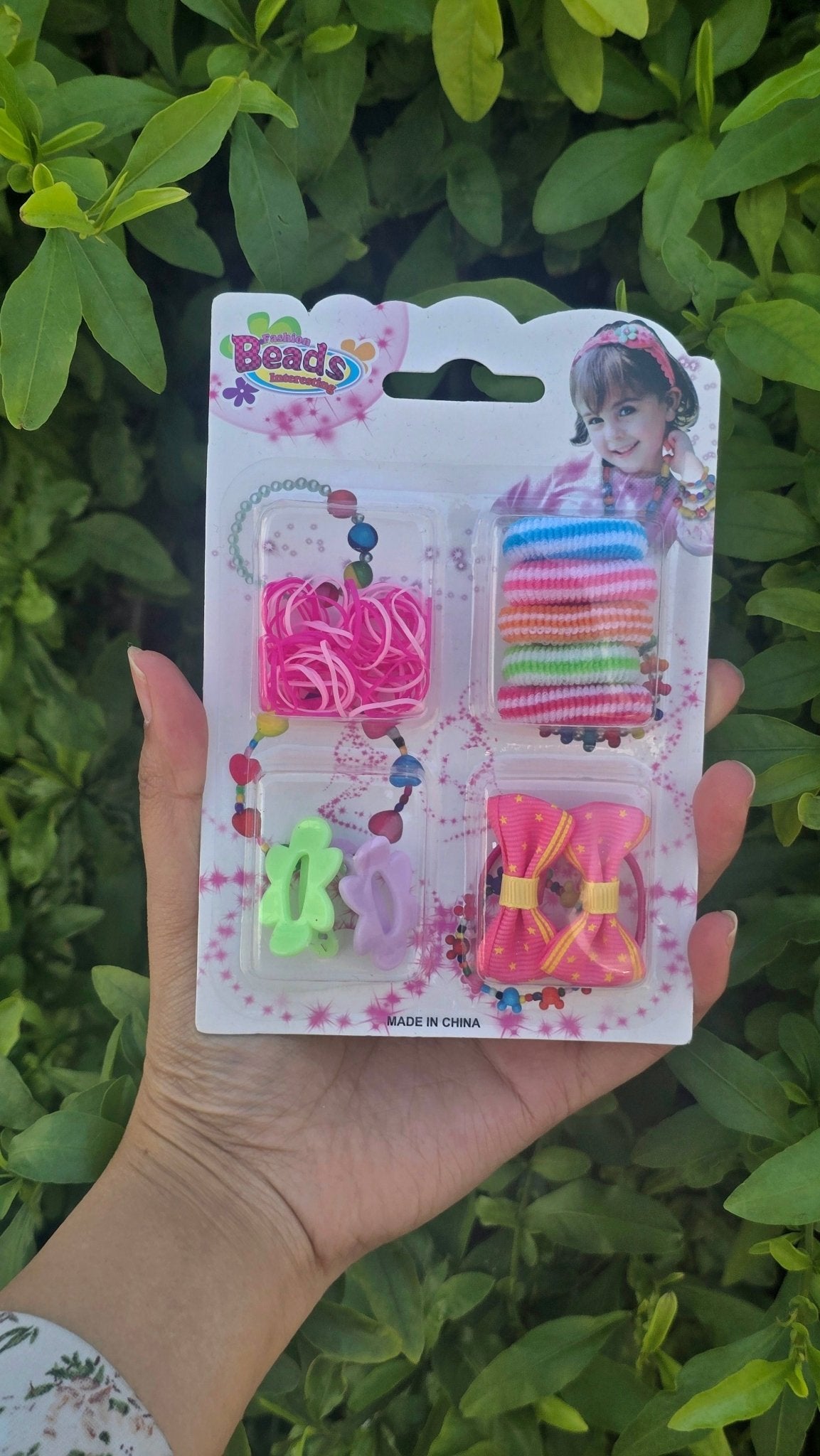 Hair Ties & Clips Set – Everyday Styling Essentials