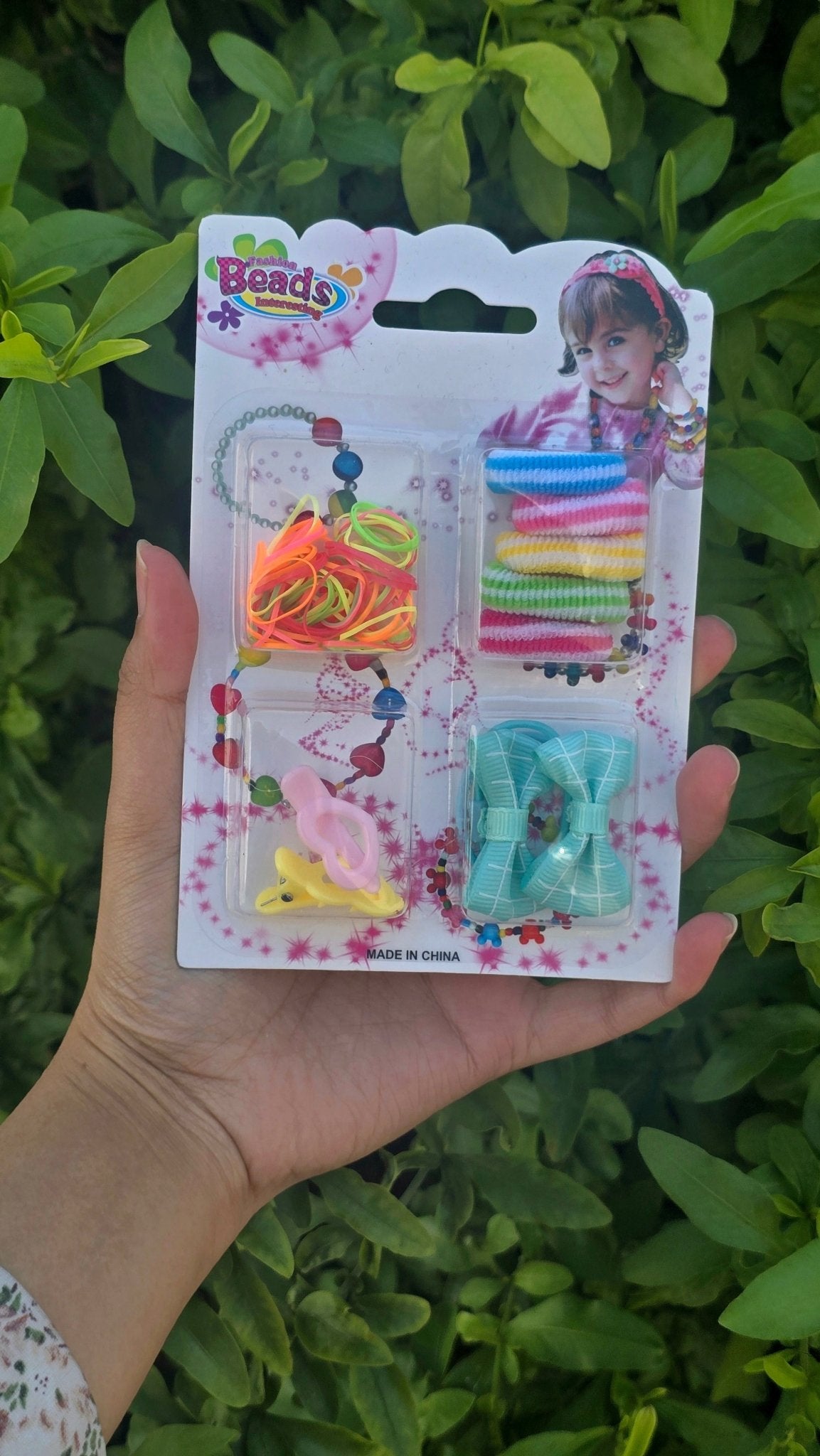 Hair Ties & Clips Set – Everyday Styling Essentials