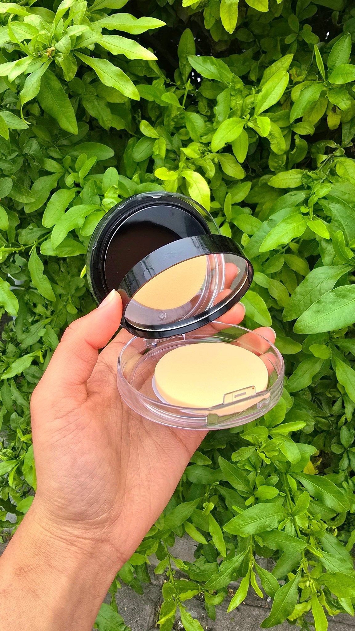 2in1 Powder & Concealer – Flawless Coverage Makeup
