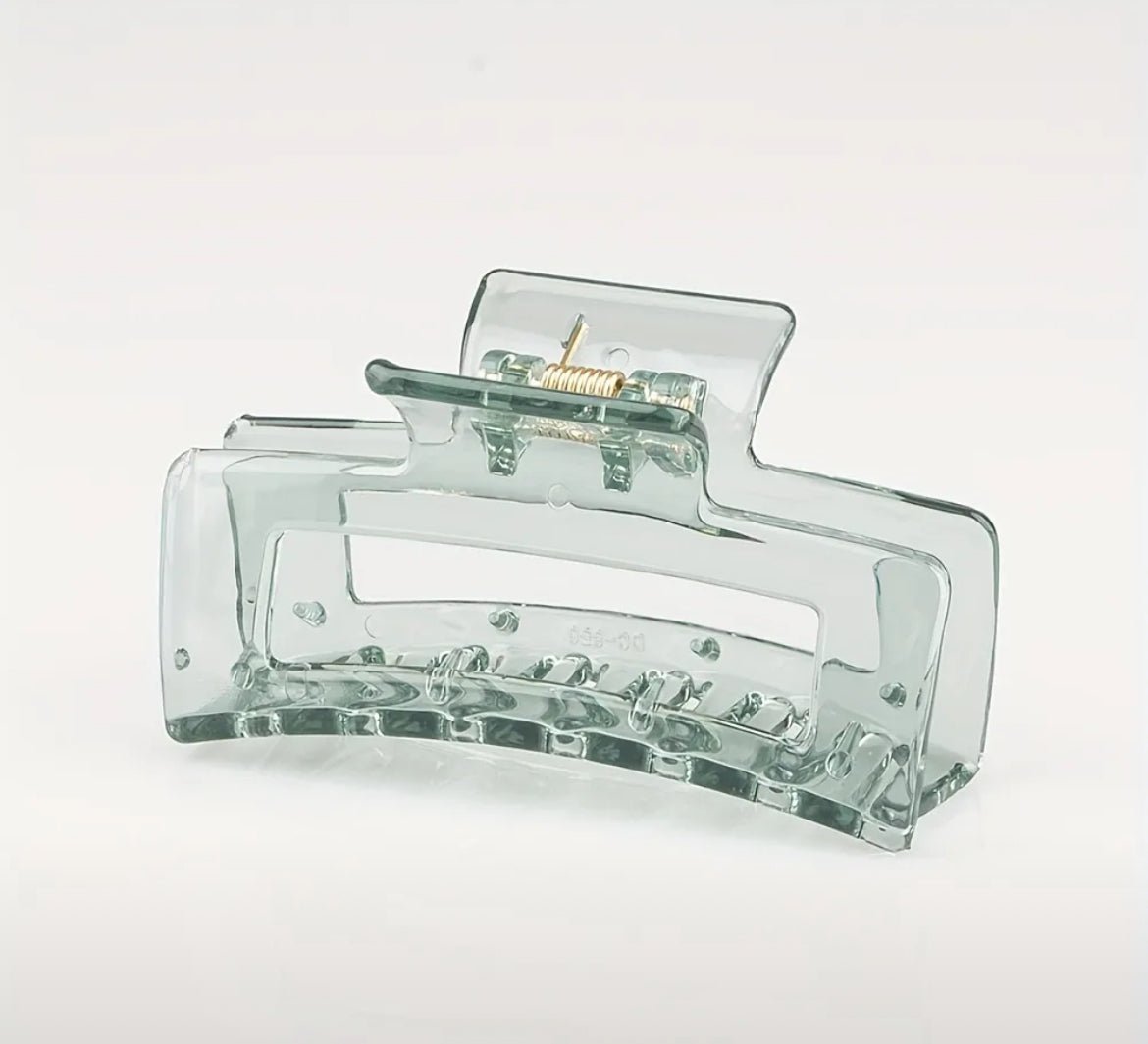 Clear Colour Hair Grip 1pc – Sleek & Functional Hair Accessory