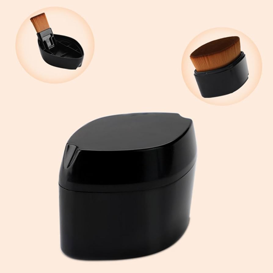 Retractable Travel Makeup Brush – Compact Powder & Blush Applicator