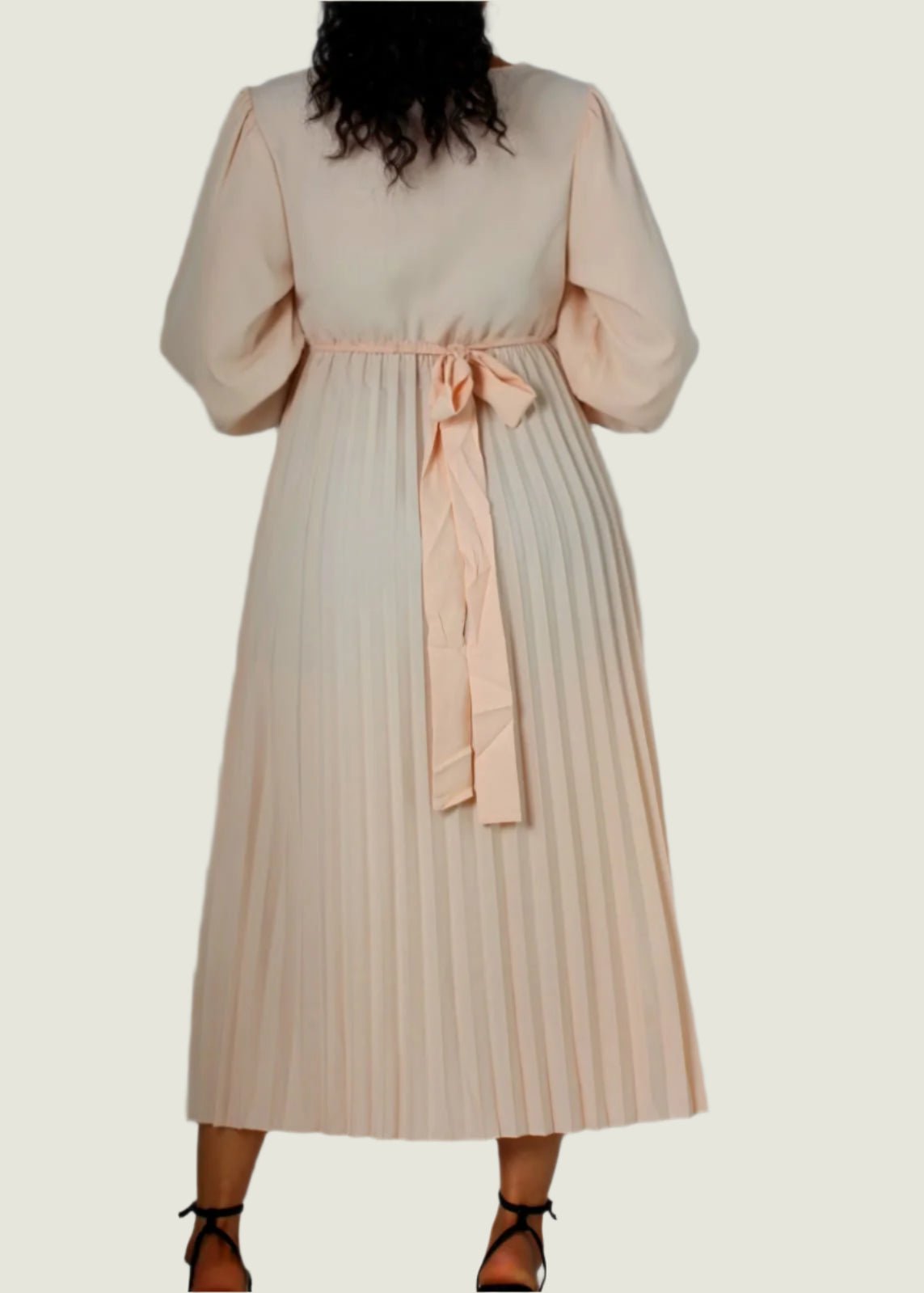 Women Puff Sleeve Pleated Apricot Dress