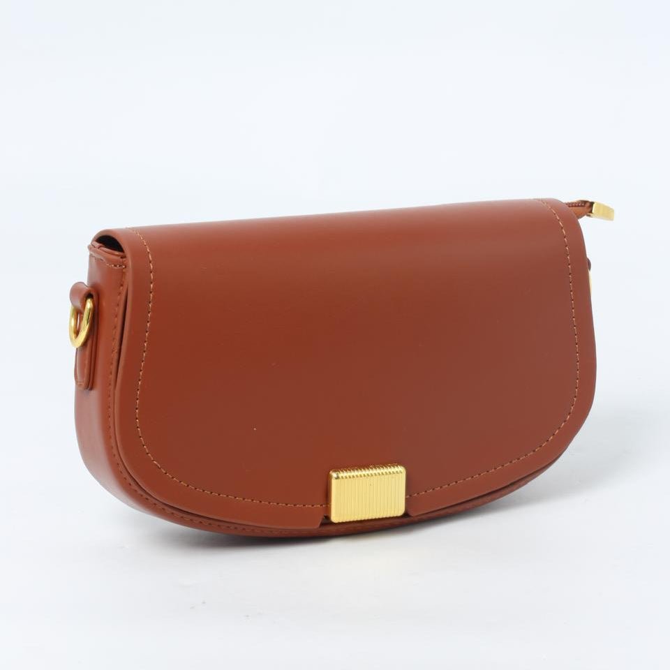 - Elegant Saddle Crossbody Bag - Stylish & Compact Everyday Purse 60022