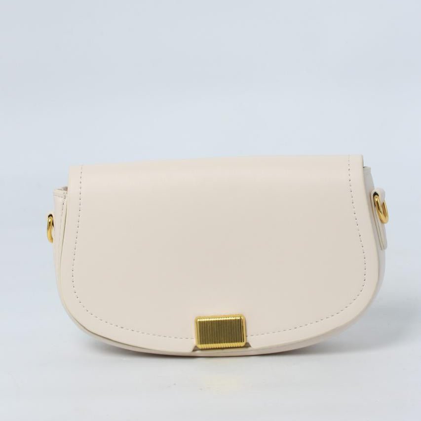 - Elegant Saddle Crossbody Bag - Stylish & Compact Everyday Purse 60022