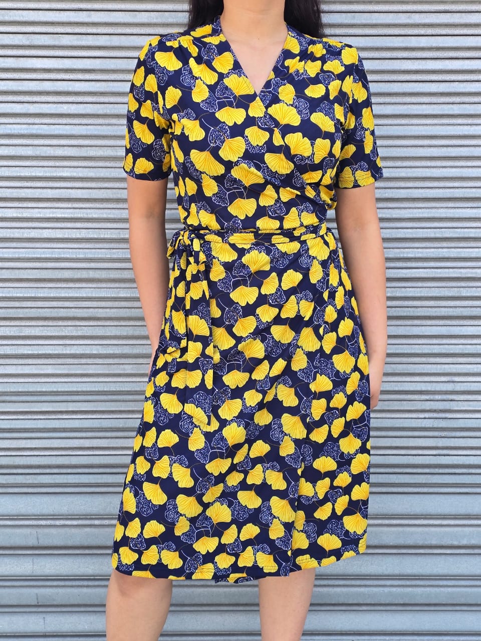 Pattern floral midi wrap dress