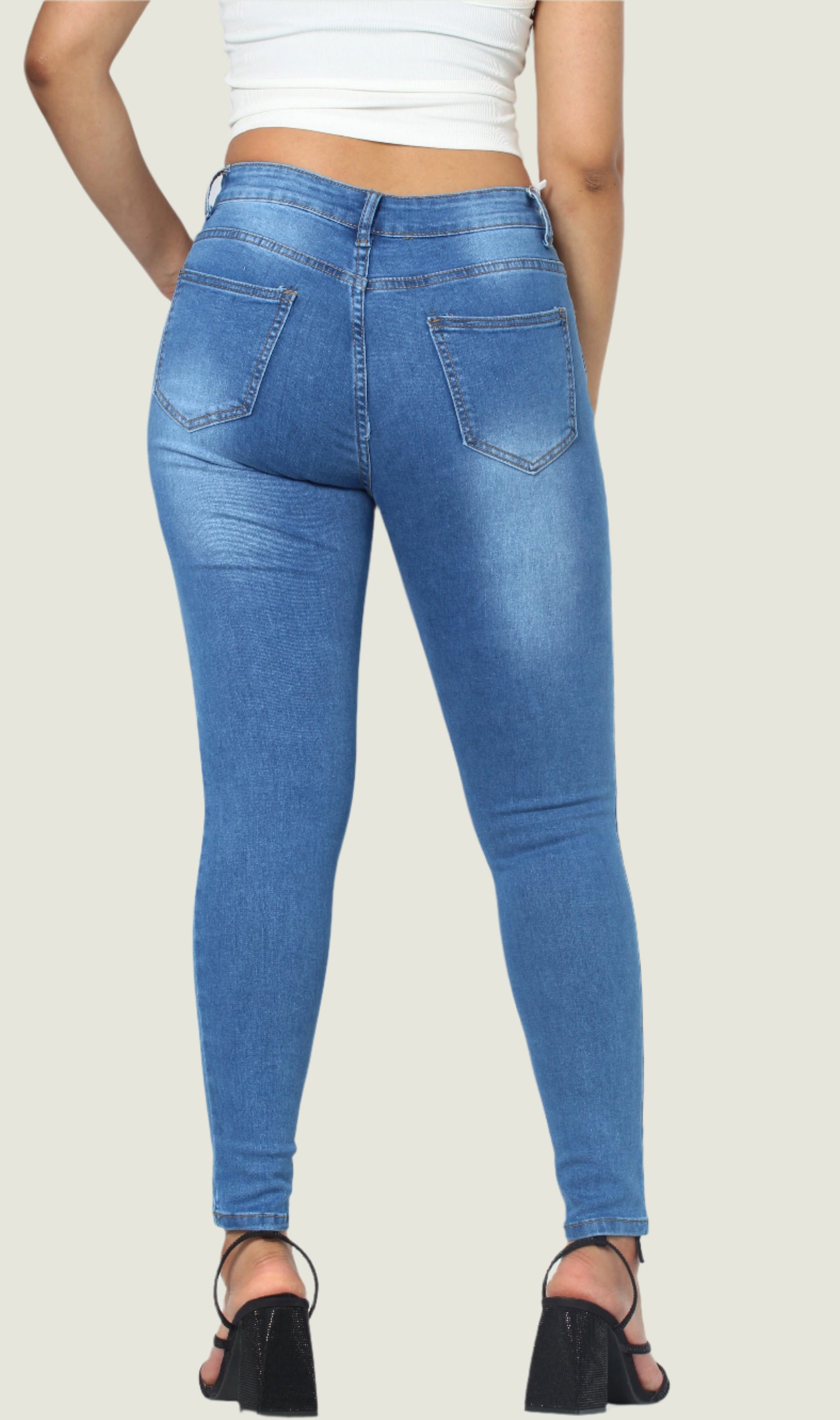 Classic Blue Skinny Jeans for Women – Sleek, Stylish & Timeless Fit