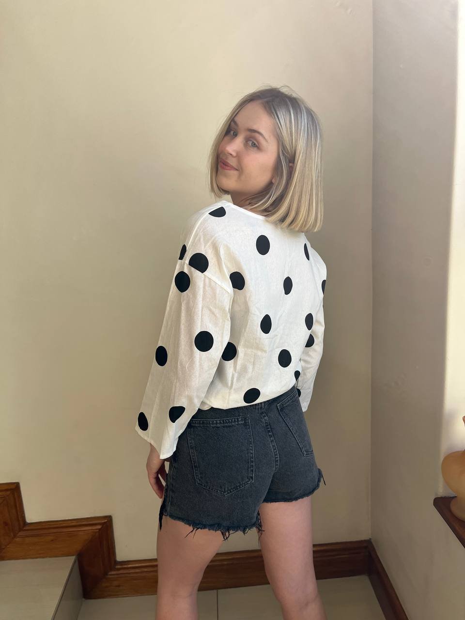 Polka Dot V neck Blouse (M- NEED TO OPEN AND CHECK SIZE AND STYLE) XD21