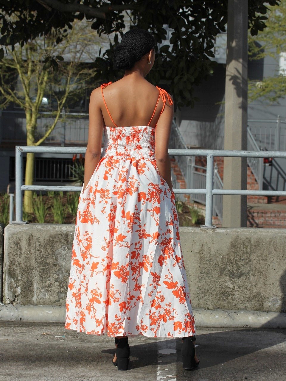 Tie Strap Sweetheart Maxi Dress