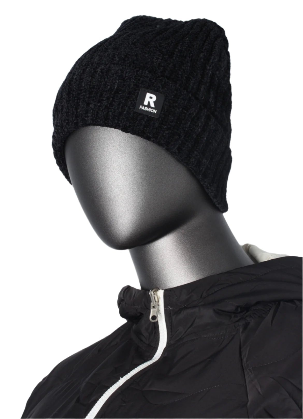 Thick Ribbed Beanie with Fleece Lining – R Logo Style