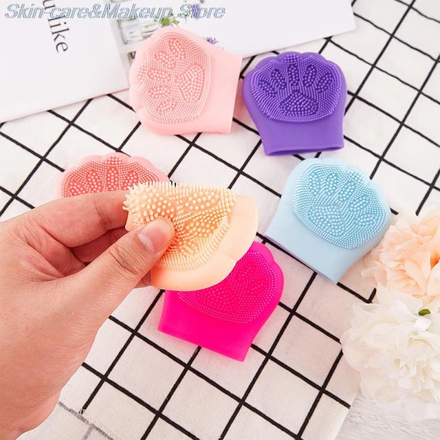 Cat Shape Silicone Facial Cleansing Brush  Gentle & Effective Skin Cleaning Tool