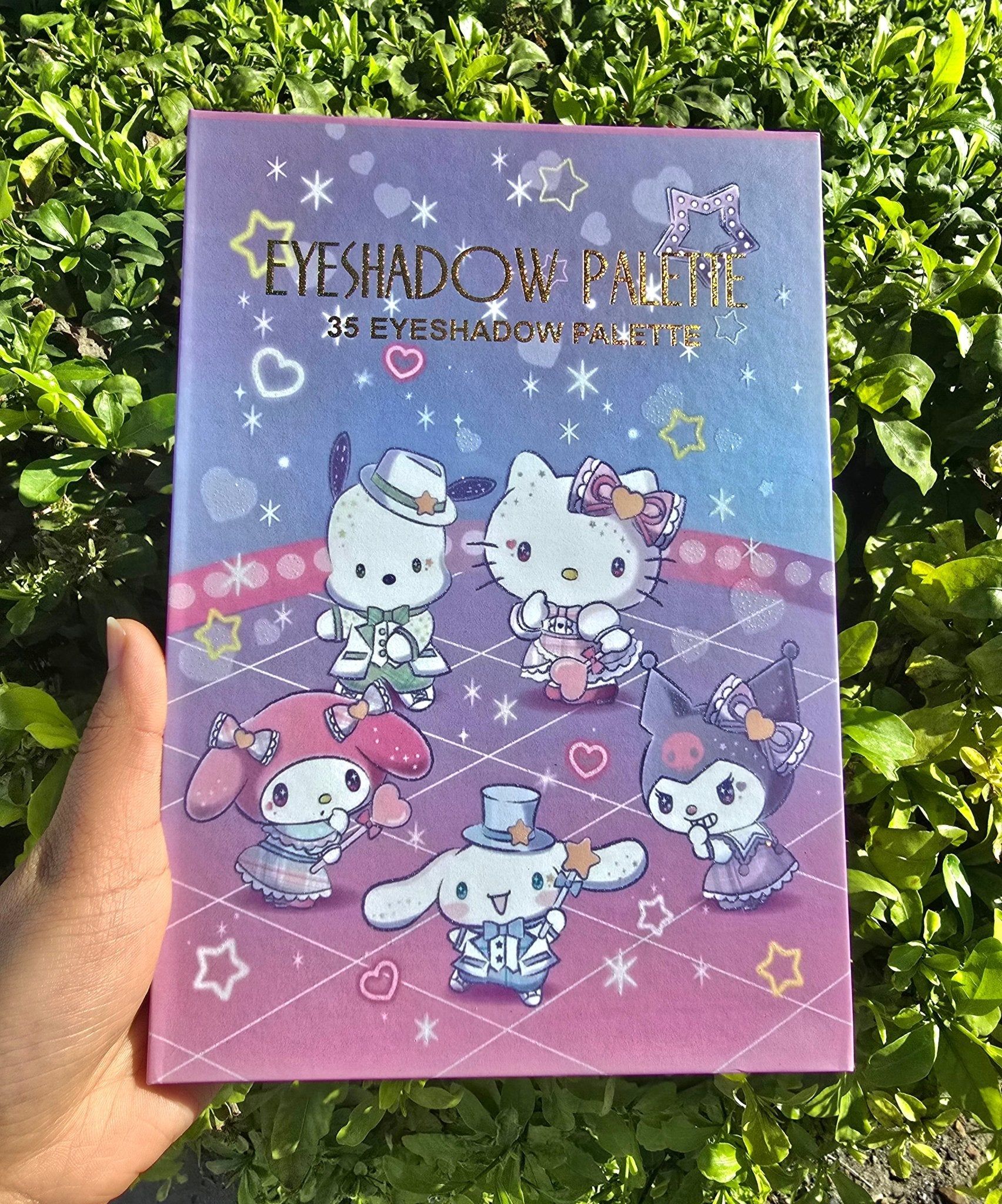 Hello Kitty 35-Color Purple Eyeshadow Palette