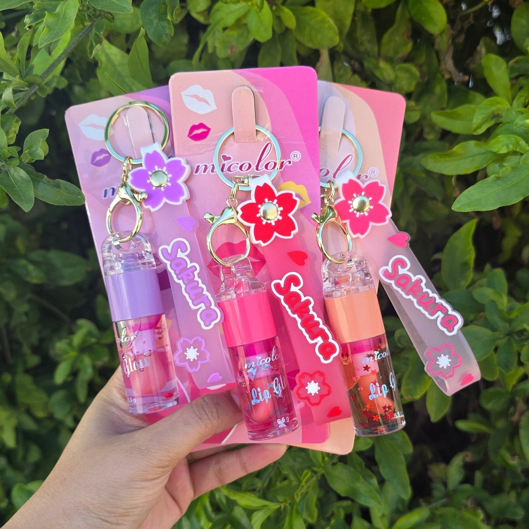Lip Gloss Keychain Portable Mini Lip Gloss with Stylish Key Holder