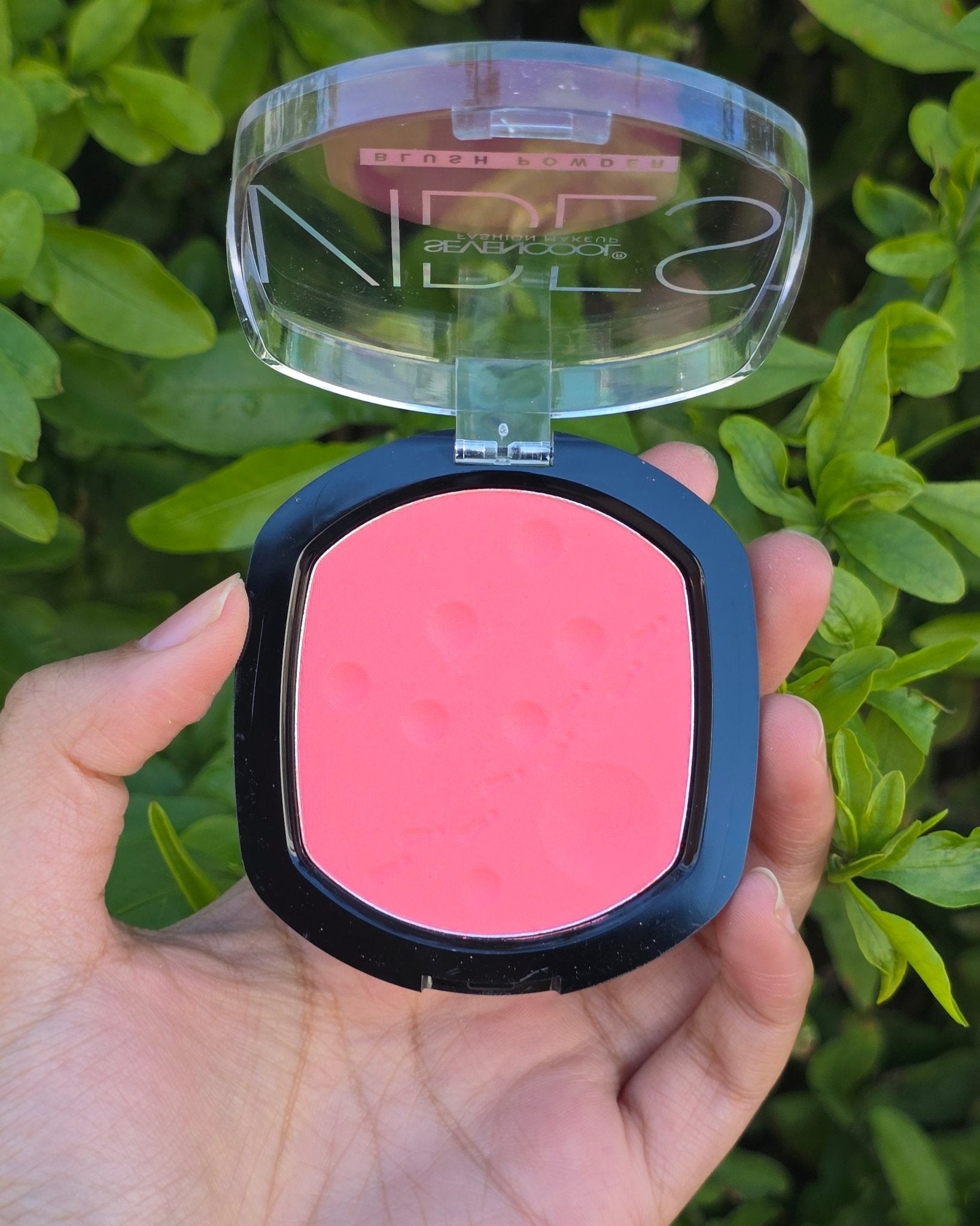 Seven Cool Velvet Blush Powder – Soft Matte Finish for Natural Glow