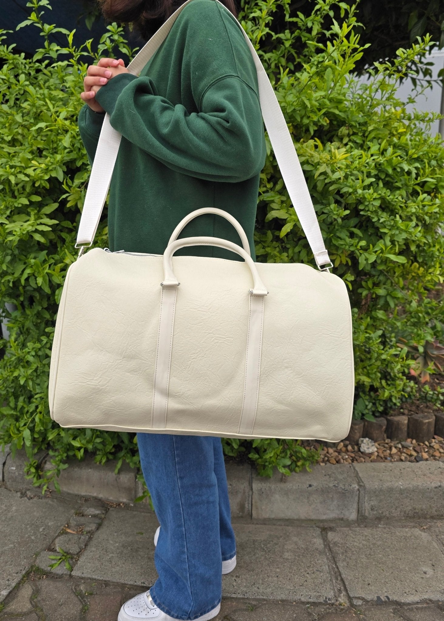 Gym PU Leather Bag – Durable & Stylish Sports Carryall