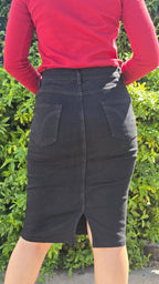 Black High-Waist Denim Skirt – Slim Fit Midi Classic DYQ-216