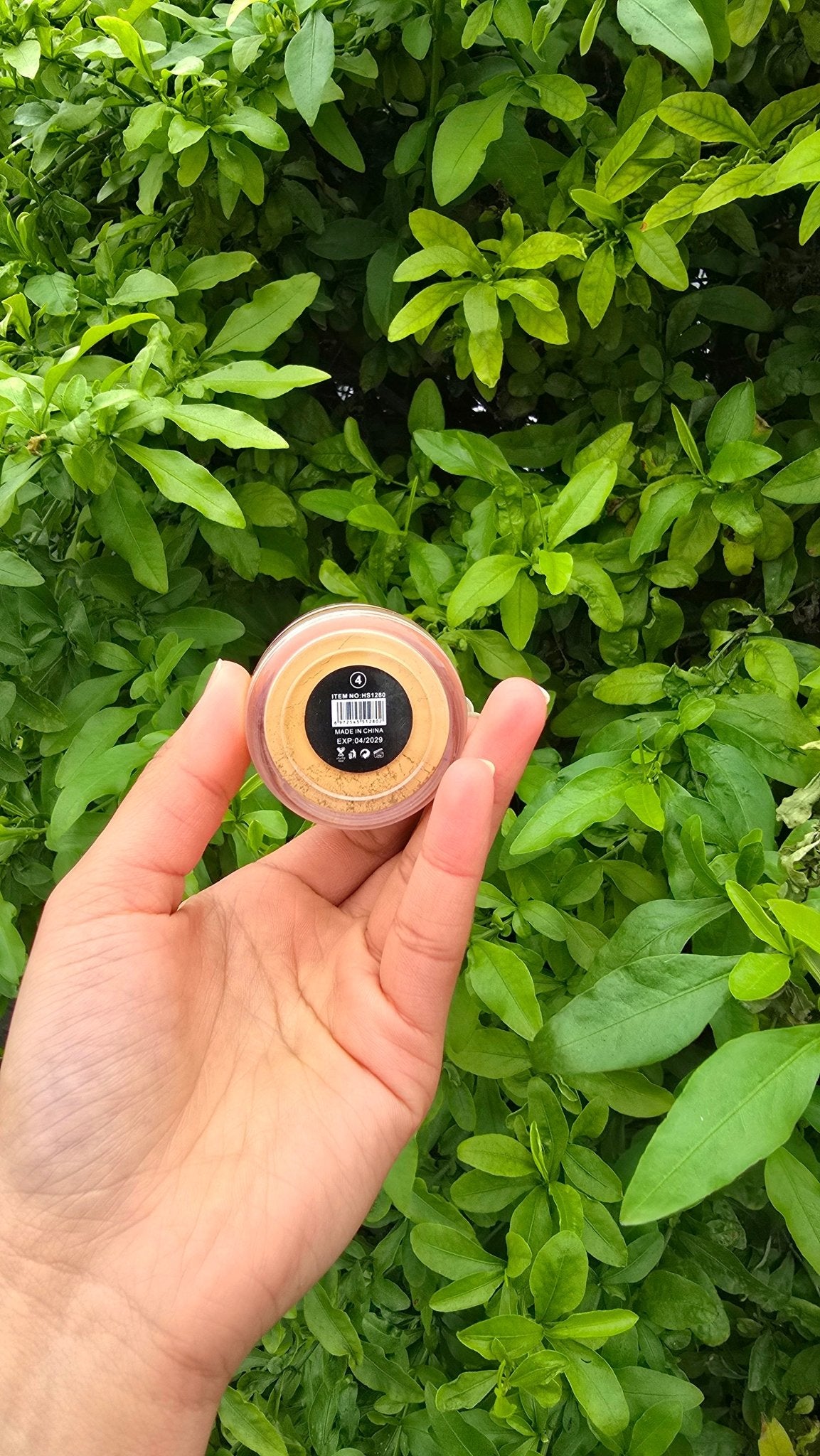 Mecow Beauty: Flawless Finishes, Effortlessly with a Natural Glow