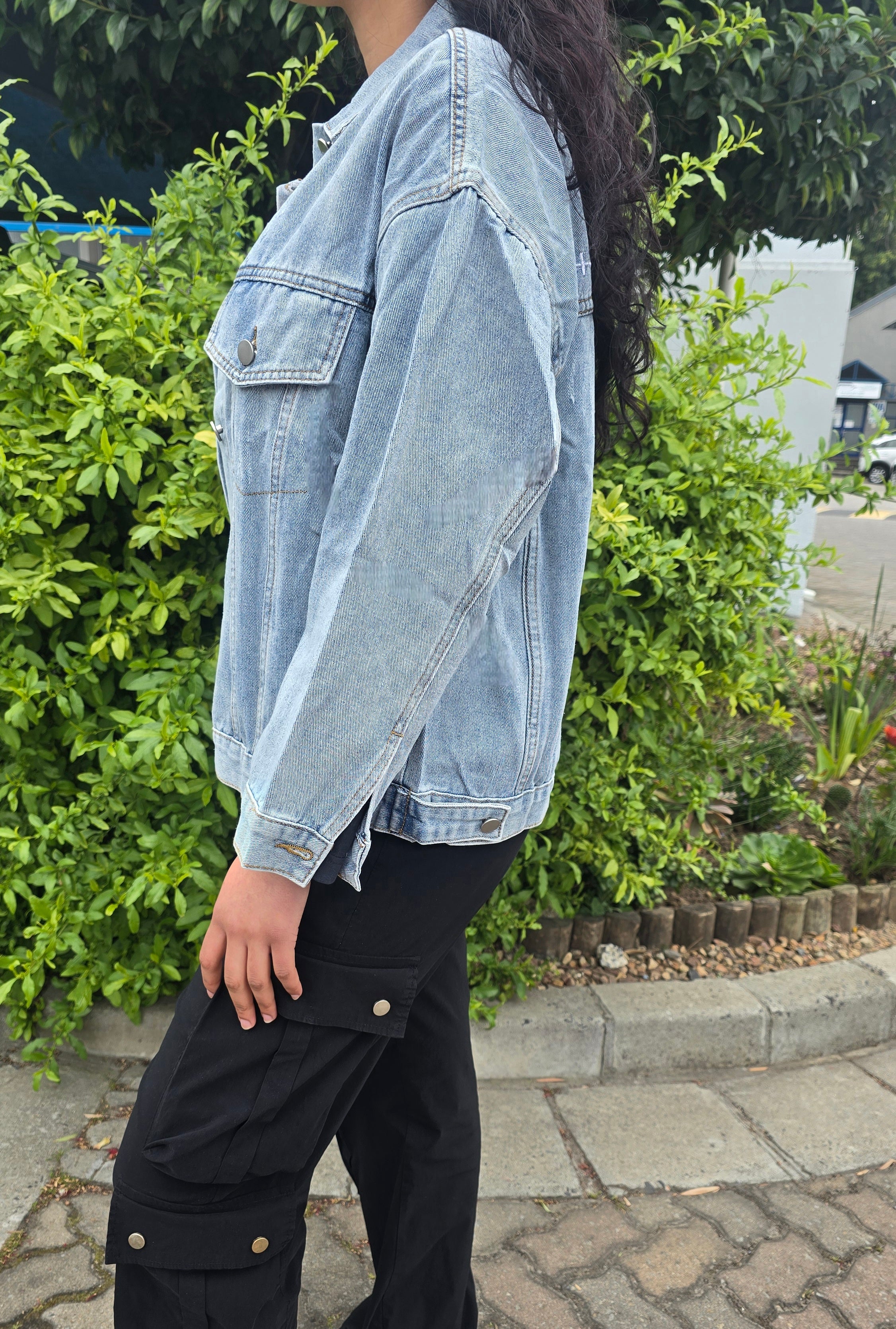 Embroidered Flower Semi Baggy Denim Jacket – Casual & Chic