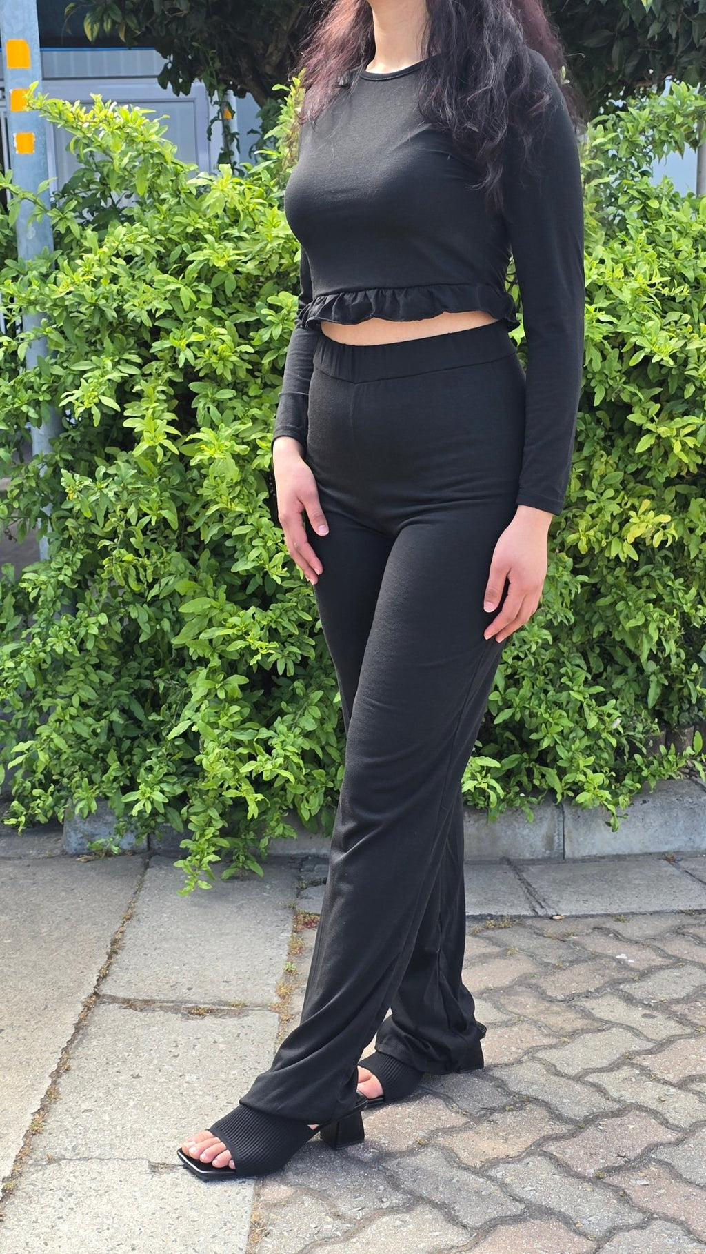 Plain Round Collar Ruffled Hem Two Piece Set