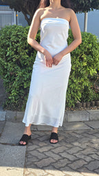 Glamorous Satin Bodycon Dress – Luxe Shine & Flattering Fit