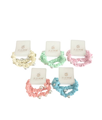 Luxurious Faux Pearl Hair Ties 2pc Set – Elevate Your Hairstyle with Timeless Elegance