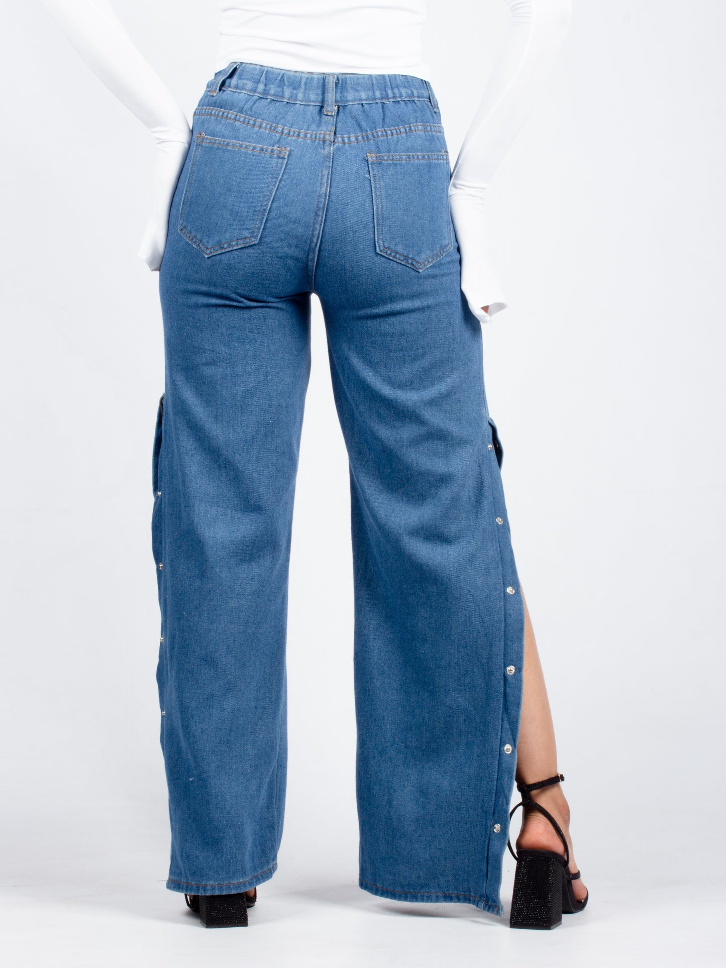Stylish Blue High-Sraight Flare Jeans with Side Button Detail S619