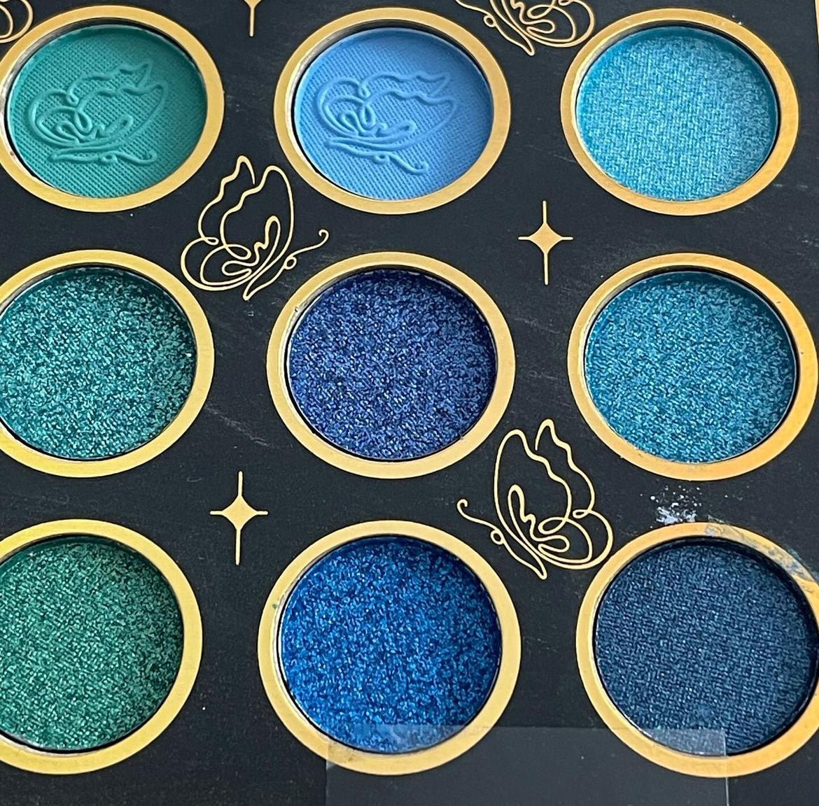 IGOODCO 58 Color Eye & Face Palette - Versatile Makeup Palette