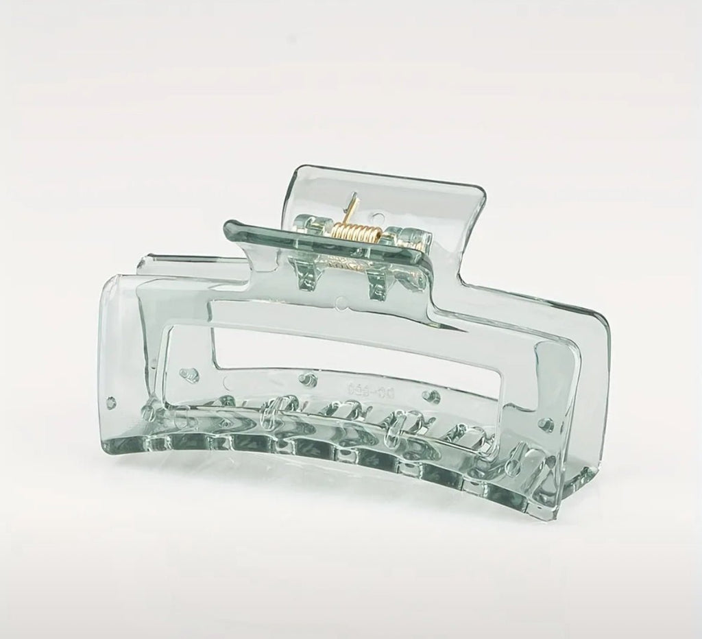Clear Colour Hair Grip 1pc – Sleek & Functional Hair Accessory