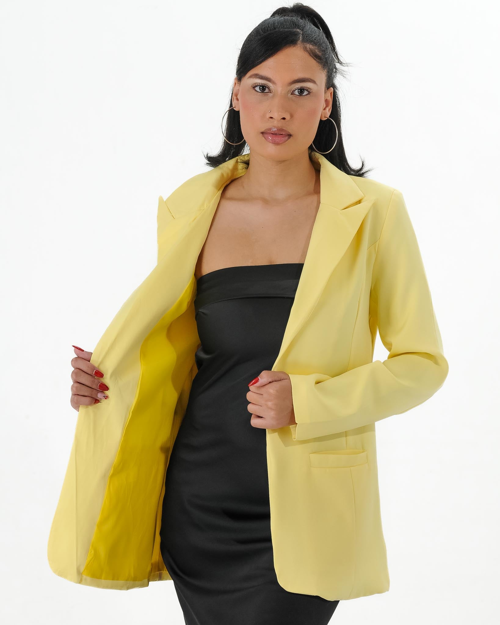 Casual Chic Vibe Blazer – Trendy & Stylish Outerwear for Any Occasion