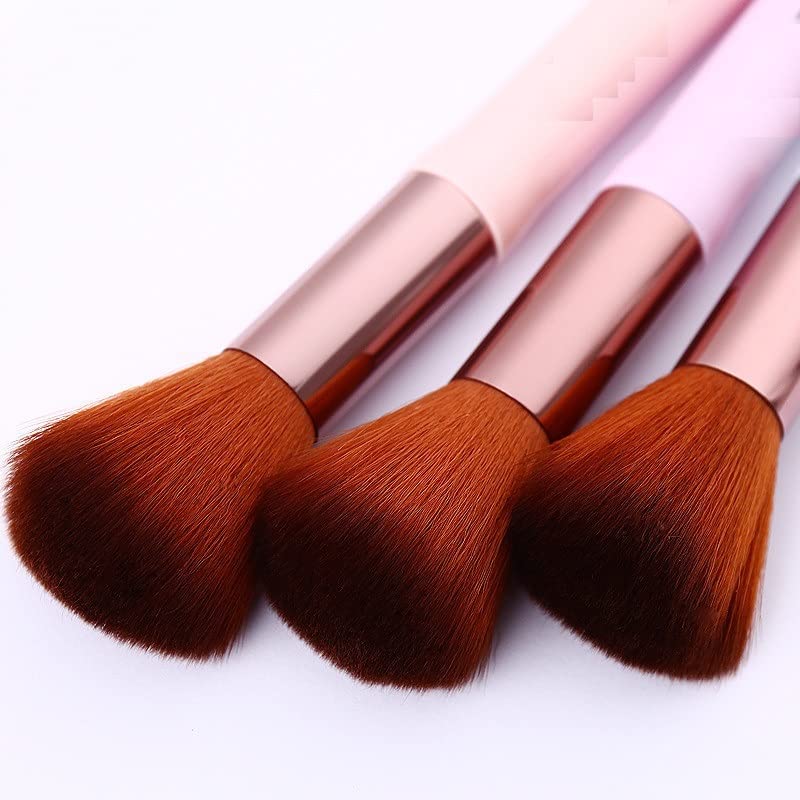 Soft Kabuki Blush Brush – Flawless Makeup Application Tool