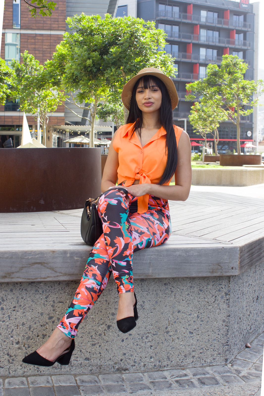Bright Shirt and Pattern Leggings Two Piece Set