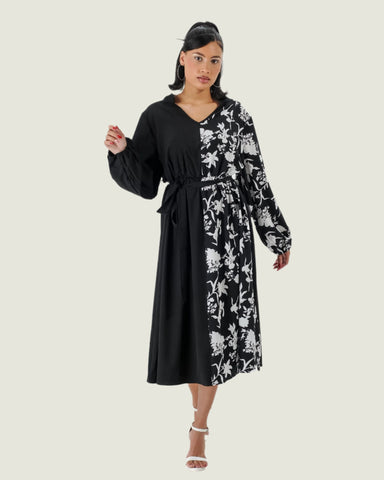 Elegant Black & White Floral Contrast Maxi Dress with No Belt – Timeless & Chic