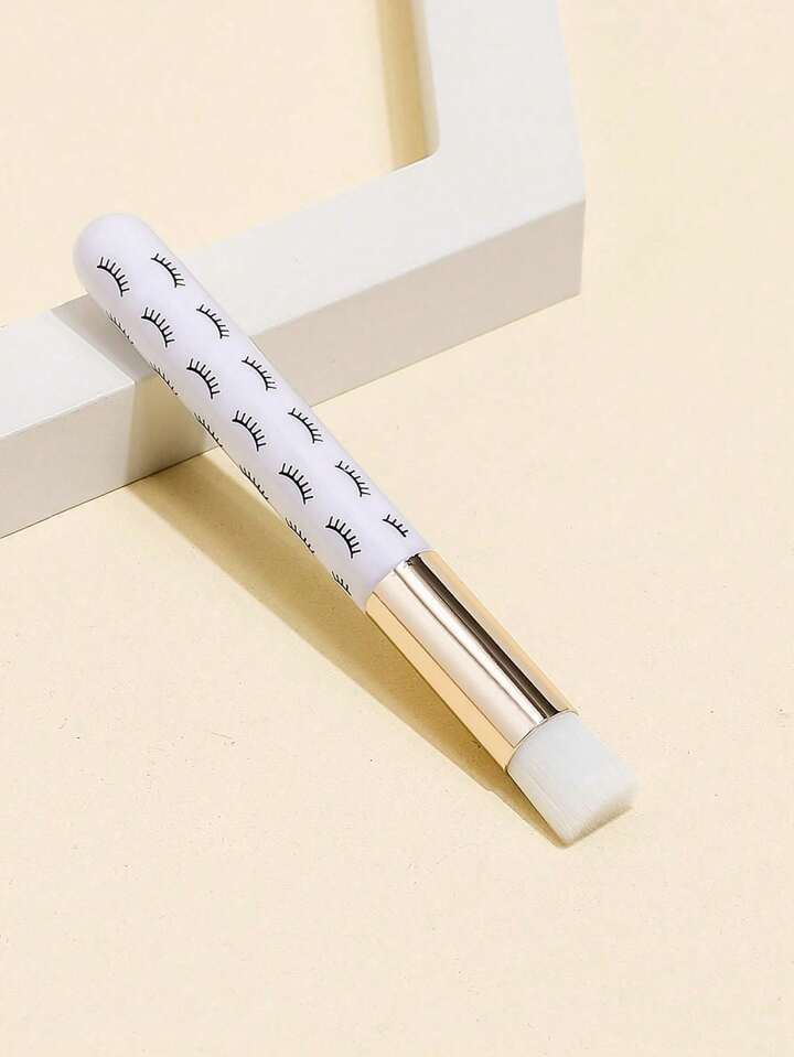 Lash Cleansing Brush – Soft Bristle Eyelash Extension Cleaner - 1pc Random Colour