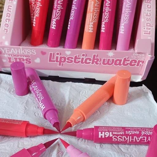 YeahKiss Tempting Lips Water Lipsticks Random