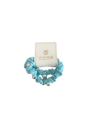 Luxurious Faux Pearl Hair Ties 2pc Set – Elevate Your Hairstyle with Timeless Elegance