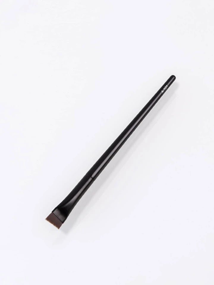 Angled Eyebrow & Eyeliner Brush - Precision for Perfect Brows & Liner