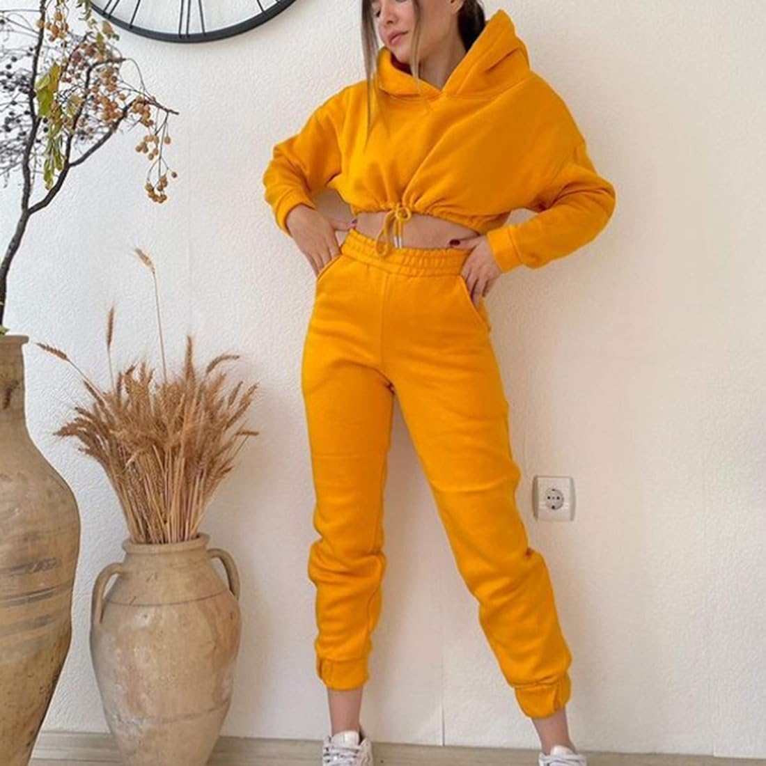 Crop Top Hoodie and Tracksuit Pants Set XD21