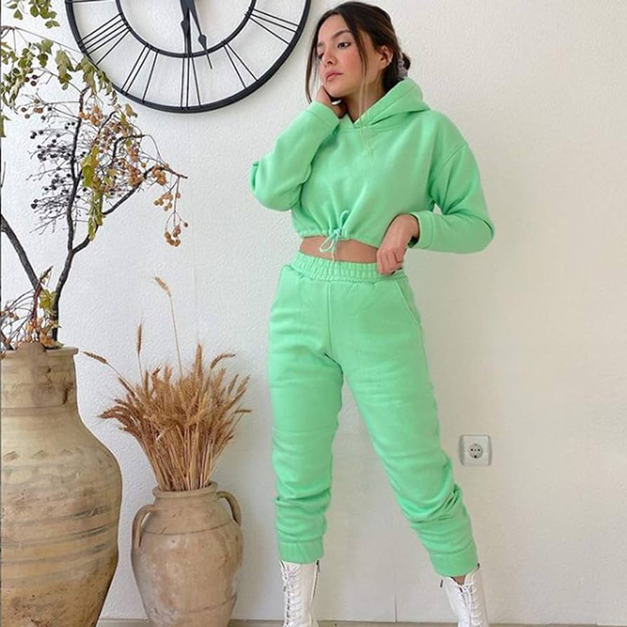 Crop Top Hoodie and Tracksuit Pants Set XD21