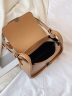 Soft-Curve Flap Shoulder Bag – Lightweight & Elegant Everyday Wear LYL070