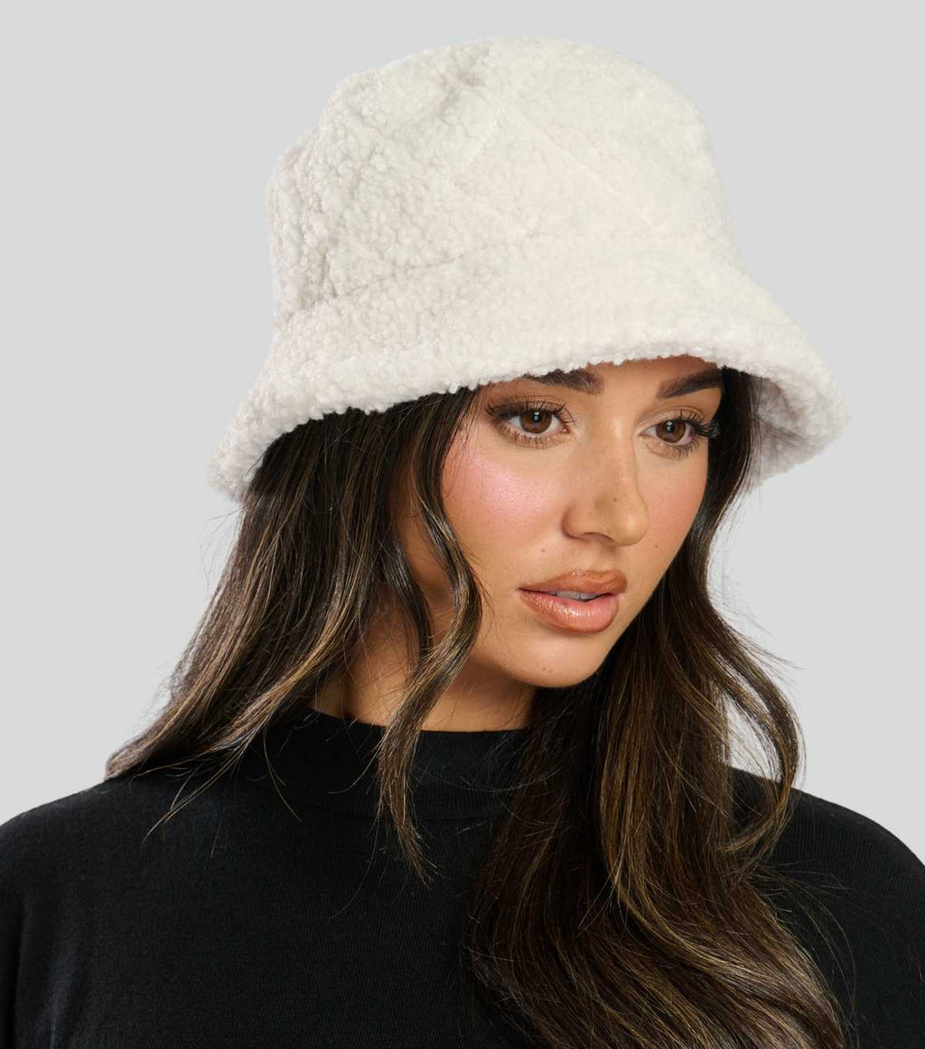 Soft Warm  Sherpa Bucket Hat – Cozy Style