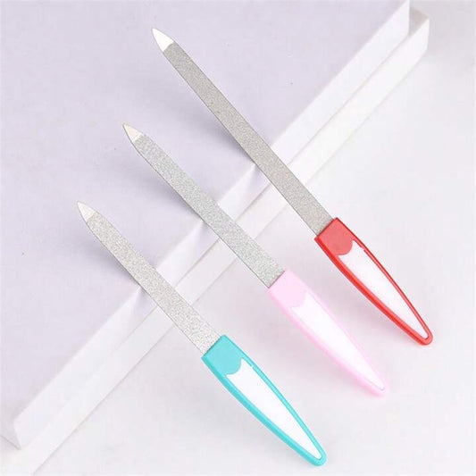 Classic Metal Nail File – 1 Piece (Random Color)