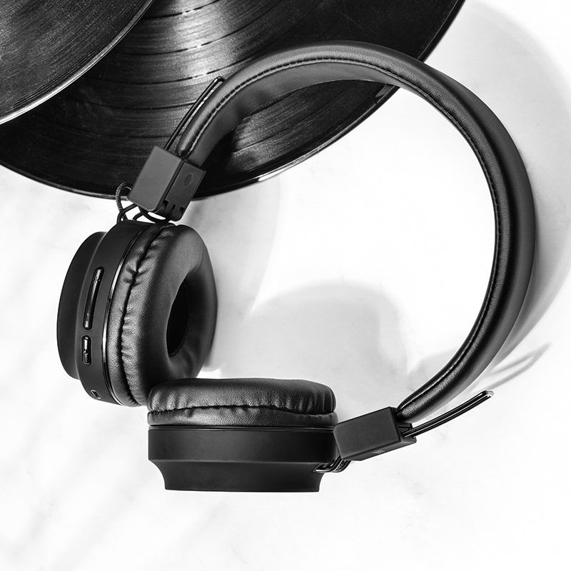 Deep Bass Wireless Headphones W25 XD21