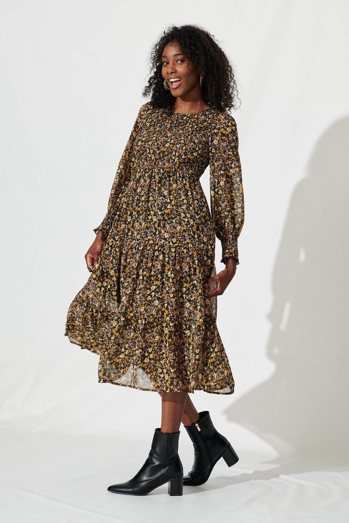 Ditsy Floral Ruched Tier Flowy Midi Dress