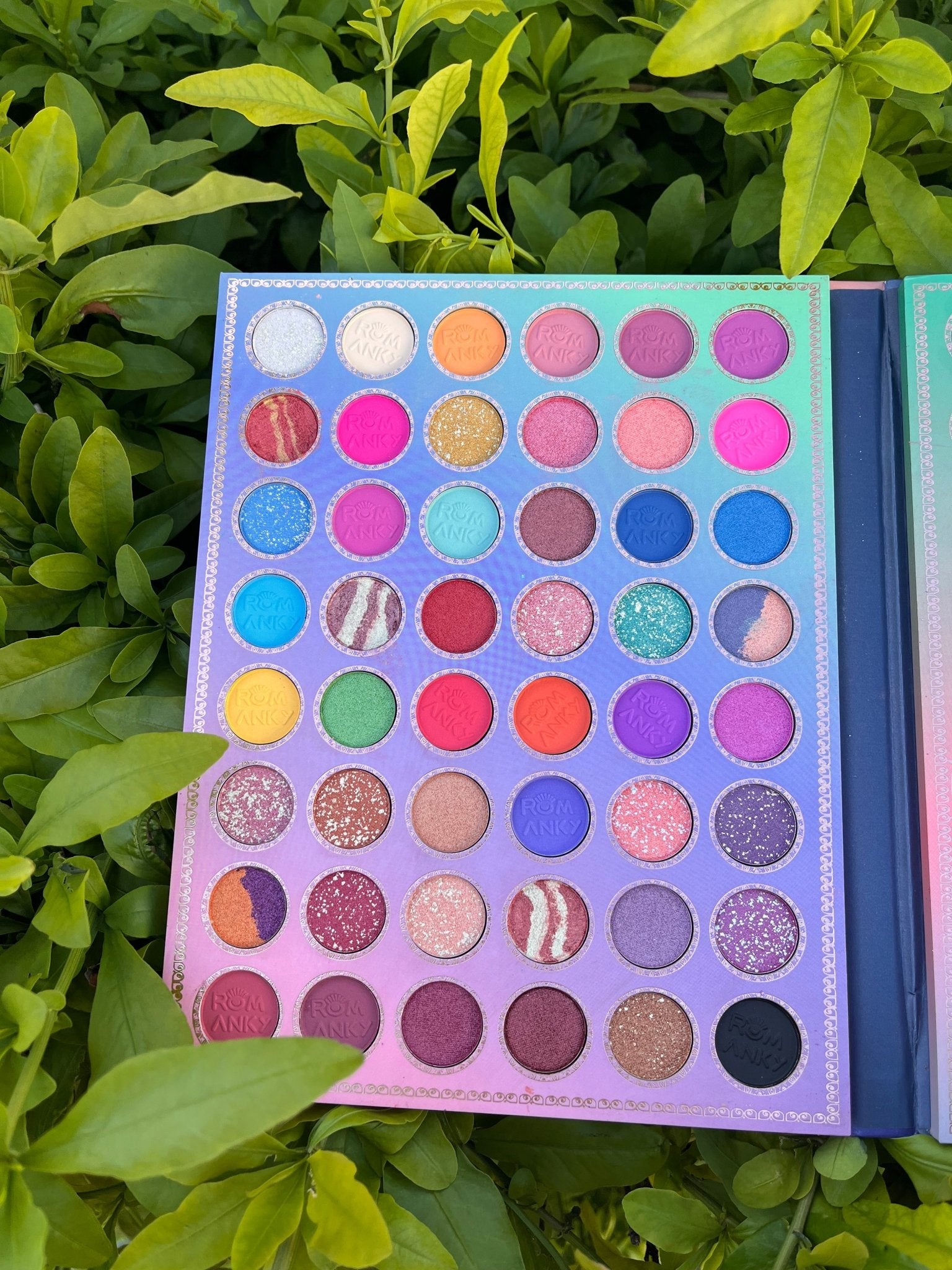 Vibrant Multicolor Eyeshadow Palette – 60 Shimmer and Matte Shades