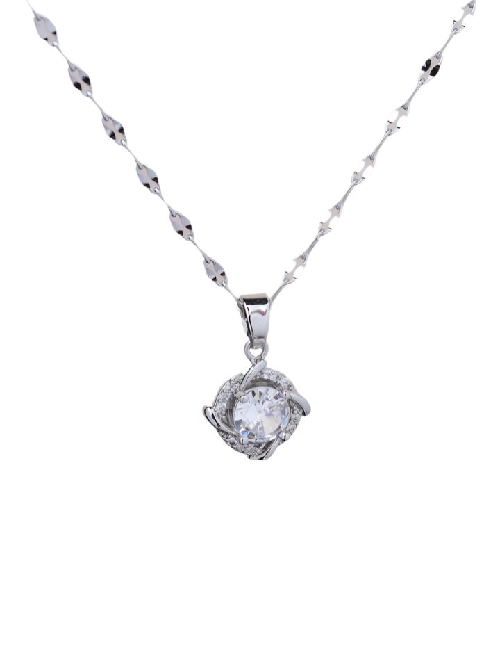 Elegant Diamond Pendant Necklace XD21