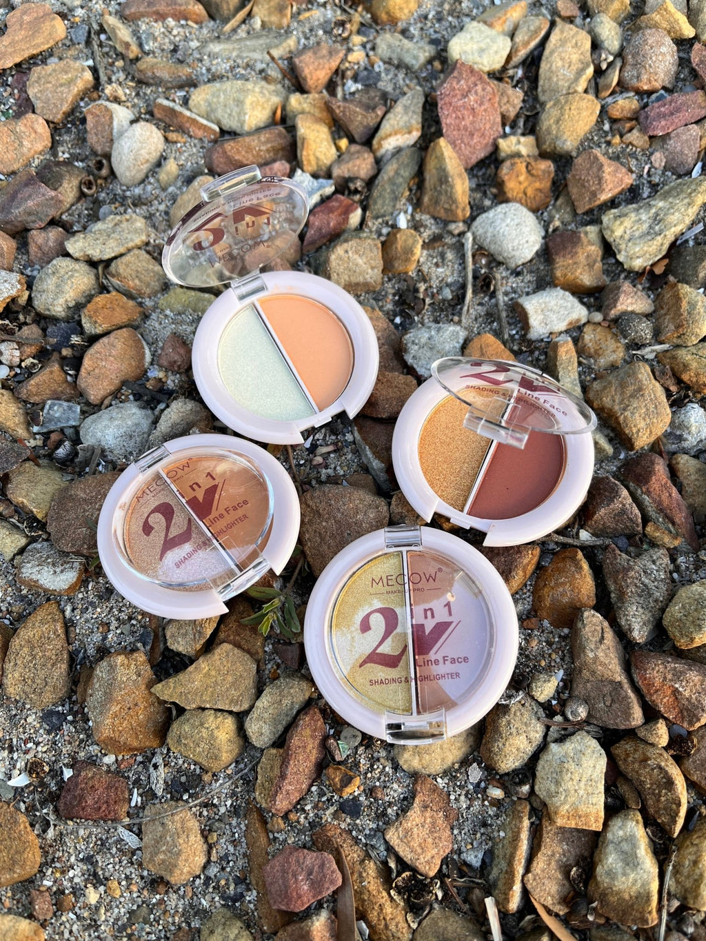 Double Beauty Dual Highlighter & Contour Powder - Define & Illuminate