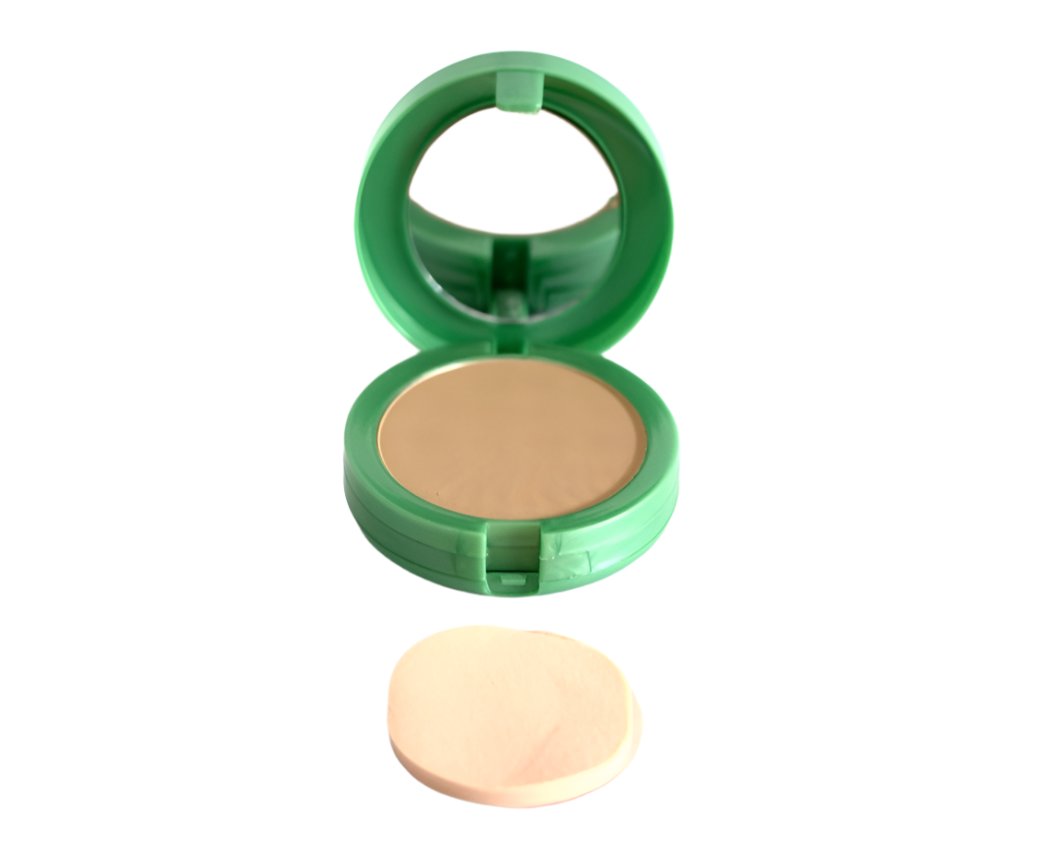 Green Tea Compact Powder 39g – Natural Finish & Skin Nourishment