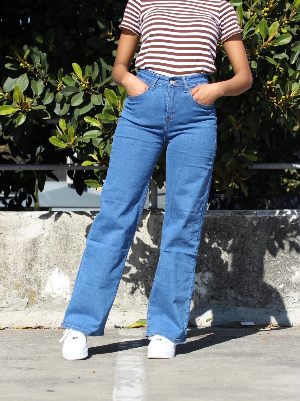 High-Waist Straight Leg Denim Jeans – DYQ 358